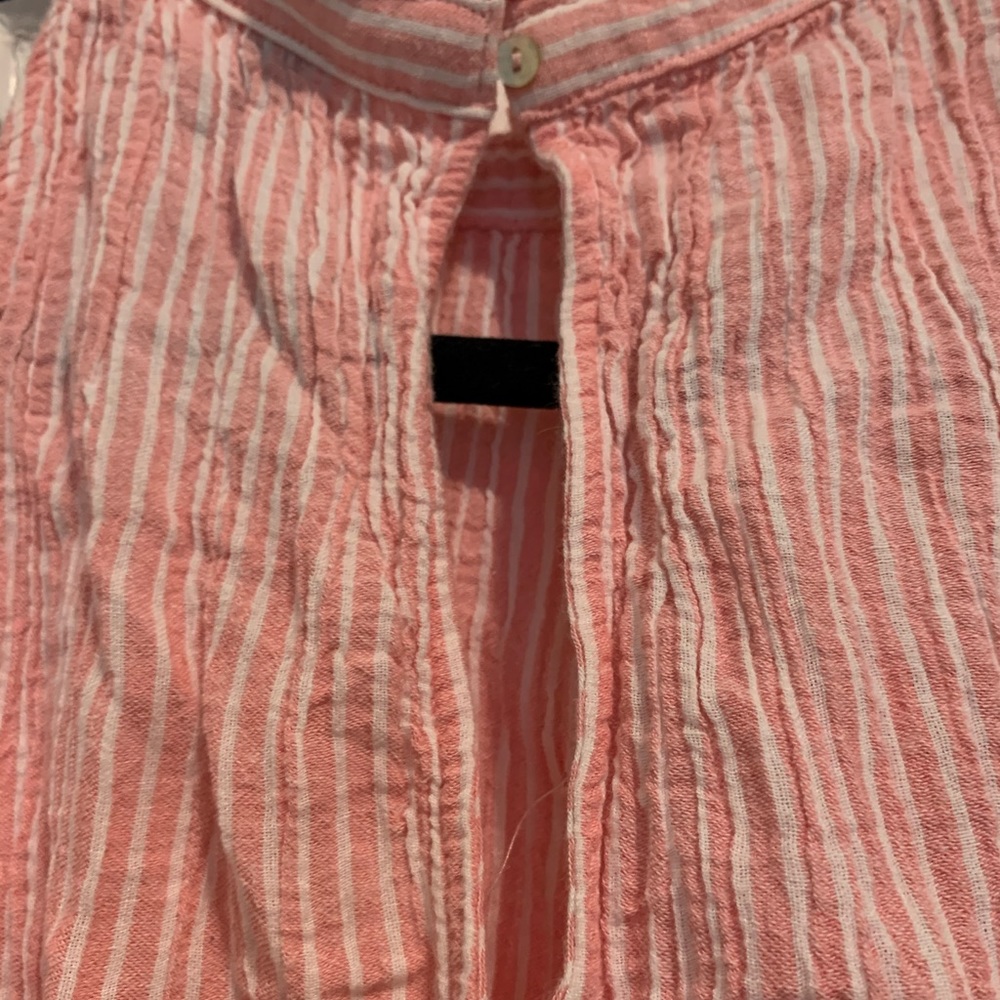Ruffle Halter Tank - Picture 4 of 5